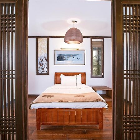 Lijiang Cheriton Hotel Buitenkant foto